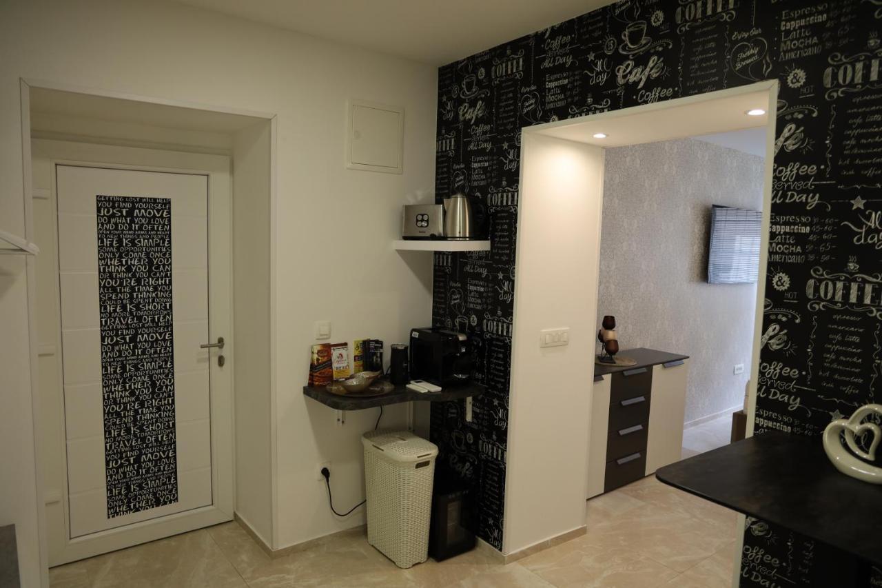 Love Nest Apartment Liubliana Exterior foto
